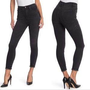 🎀HOST PICK x 2 🎀 Good American Good Curve Skinny Jeans in Black 085